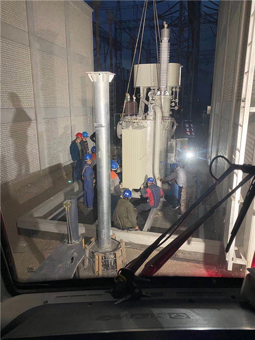 利川市建筑工程类吊车租用介绍